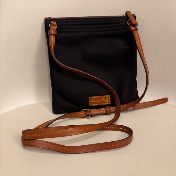 Dooney & Bourke Womens Crossbody Bag Black/Brown Zip Pockets Adjustable Strap - Picture 10 of 13